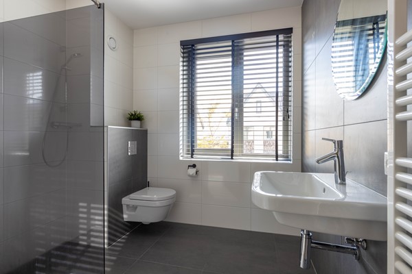Medium property photo - Glanswier 26, 2371 KJ Roelofarendsveen